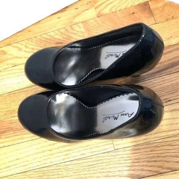 Black vegan patent leather platform heels shoes size 8 NIB retro round toe pump - Picture 8 of 9